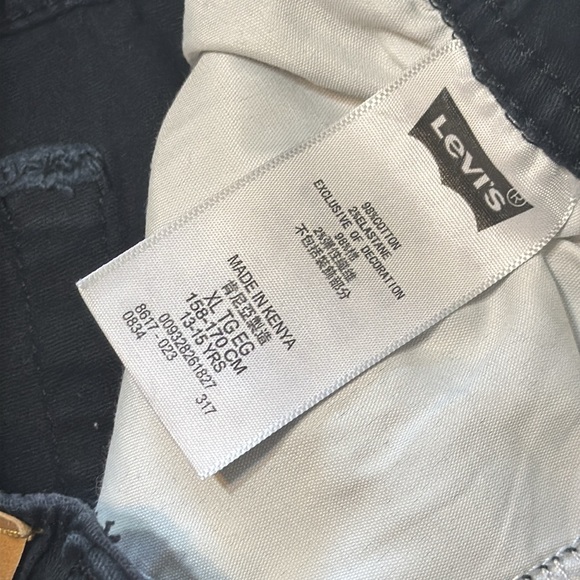 Levi’s joggers - Picture 4 of 7